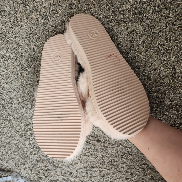 MICHAEL MICHAEL KORS Blush Scarlett Faux Fur Slide Sandal M - Picture 6 of 8